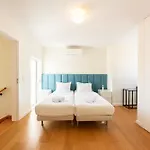 Baixa Chiado 2 Bedroom Duplex With Ac Elevator *