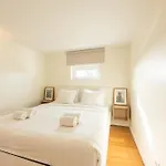 Baixa Chiado 2 Bedroom Duplex With Ac Elevator Apartment *