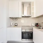 Baixa Chiado 2 Bedroom Duplex With Ac Elevator