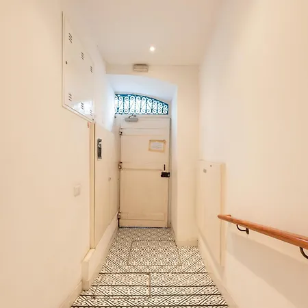 Lägenhet Baixa Chiado 2 Bedroom Duplex With Ac Elevator Lisboa