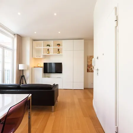 Baixa Chiado 2 Bedroom Duplex With Ac Elevator * Lisbona