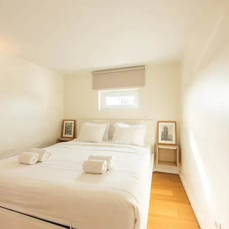 Baixa Chiado 2 Bedroom Duplex With Ac Elevator Appartamento *