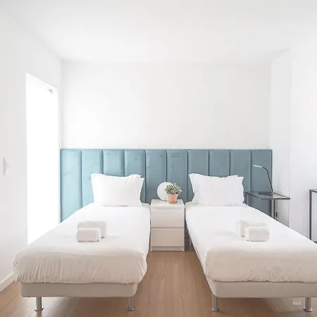 Baixa Chiado 2 Bedroom Duplex With Ac Elevator